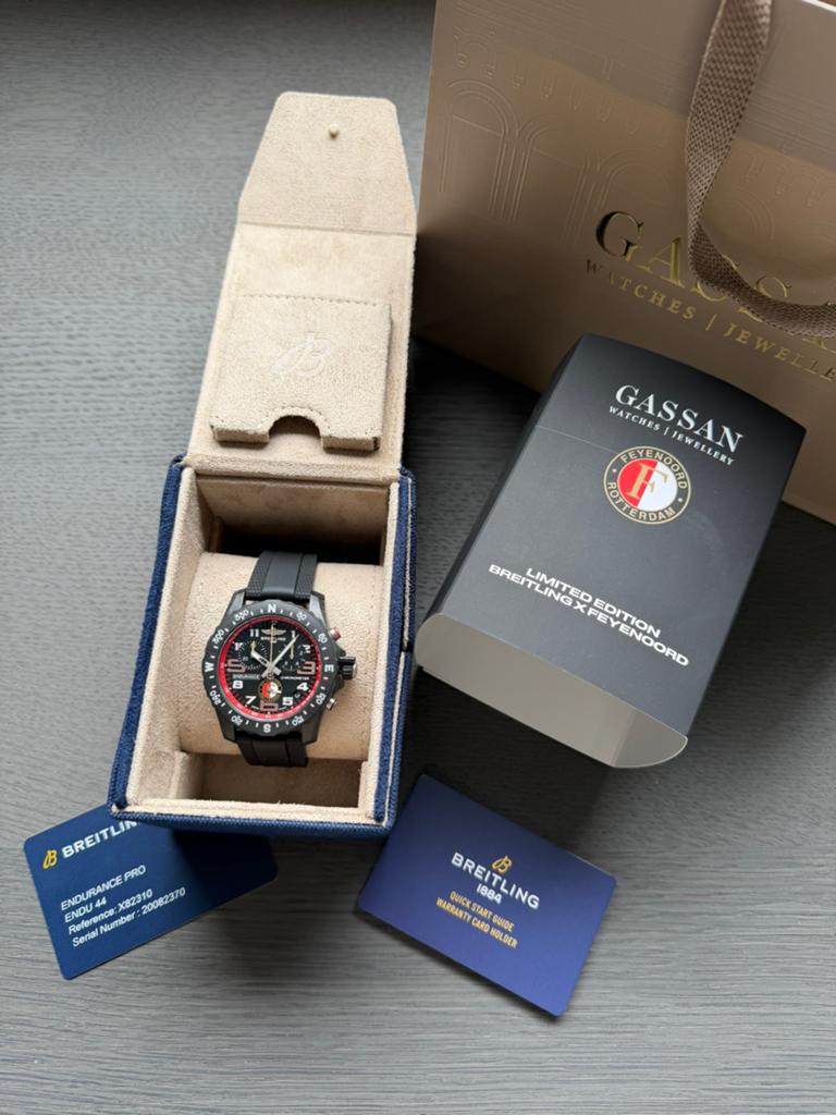 Breitling Endurance Pro - Feyenoord Limited Edition, Ophalen, Kunststof, Breitling, Polshorloge