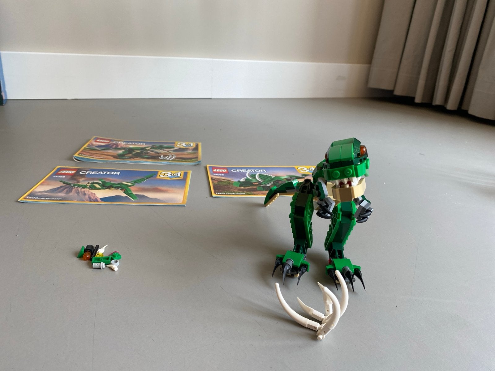 LEGO Creator 3in1 Dinosaurus 31058 - T-Rex, Triceratops, Ophalen of Verzenden, Zo goed als nieuw, Overige merken