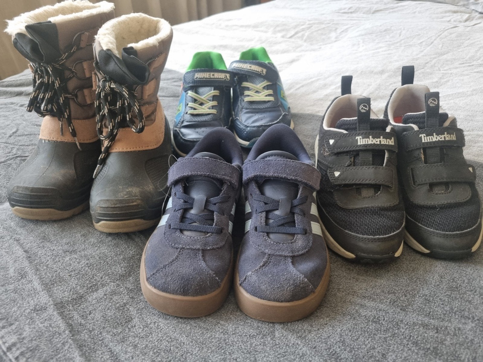 Diverse set van 4 paar schoenen maat 32, Timberland, Schoenen, Ophalen of Verzenden, Zo goed als nieuw