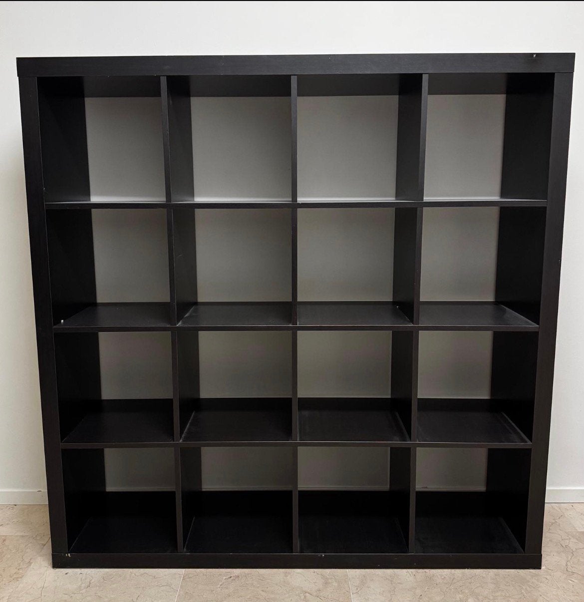 IKEA KALLAX vakkenkast 4x4 zwartbruin, Ophalen, Zo goed als nieuw, 25 tot 50 cm, 100 tot 150 cm