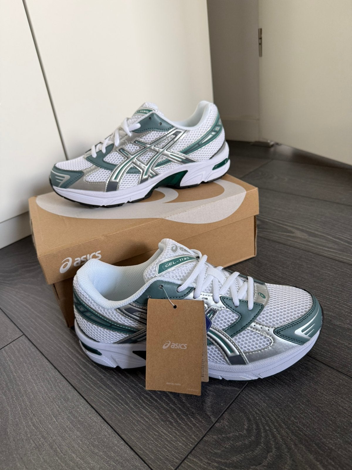 ASICS Gel 1130 dark neptune, Overige kleuren, Ophalen of Verzenden, Sneakers of Gympen, Zo goed als nieuw