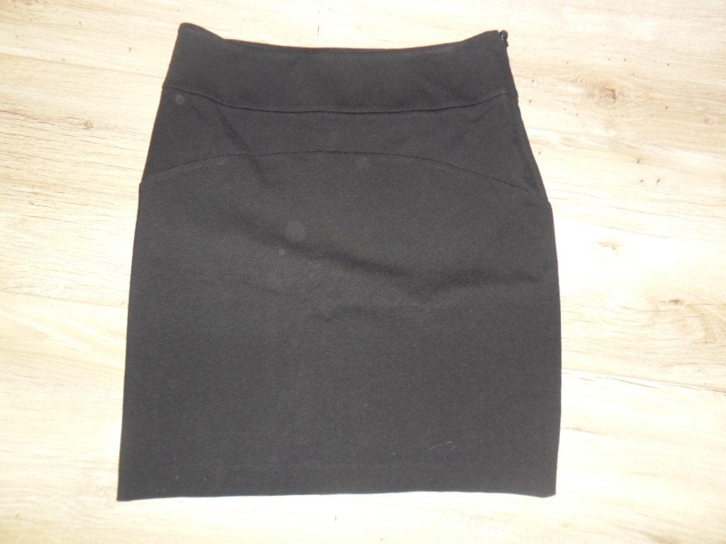 Poools Zwarte Rok 40 (NIEUW), Kleding | Dames, Rokken, Nieuw, Maat 38/40 (M), Zwart, Boven de knie, Ophalen of Verzenden