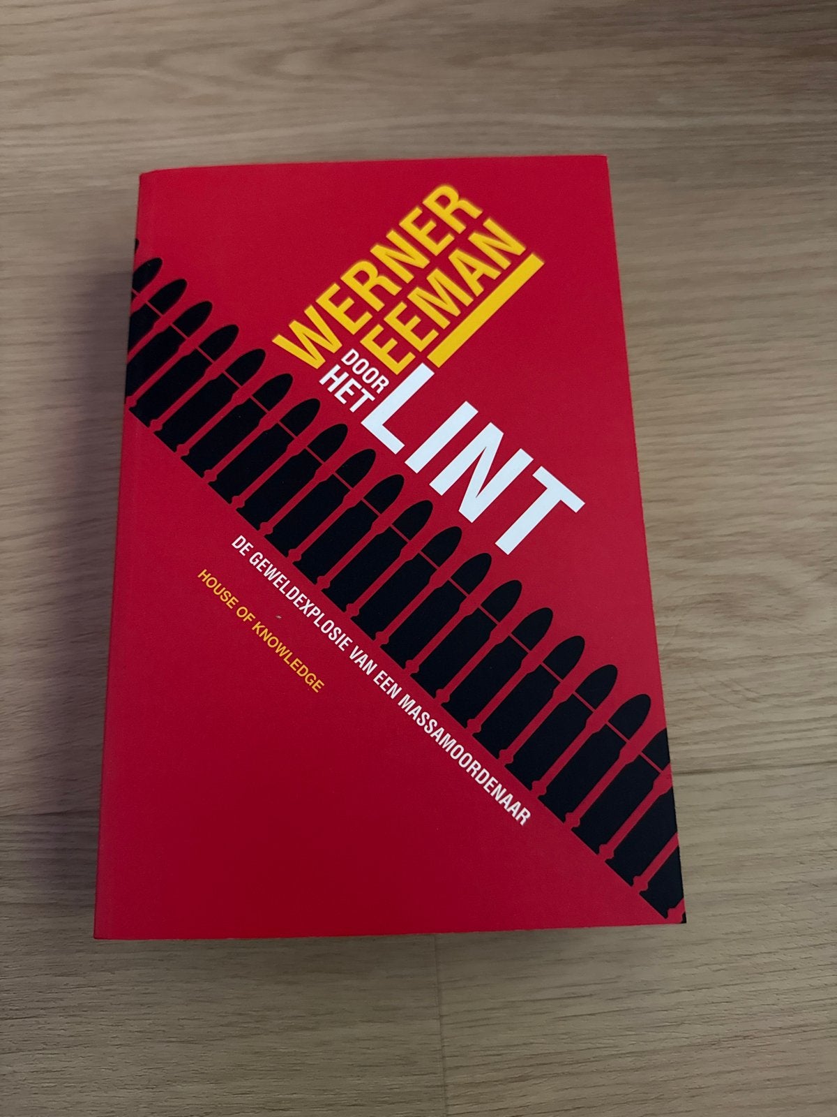 Werner Zeeman - Door het Lint: Massamoordenaar, Boeken, Ophalen of Verzenden, Zo goed als nieuw