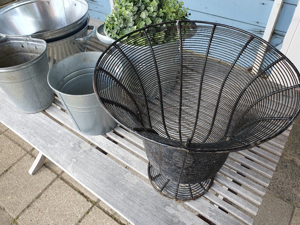 Brocante bloempot draad zwart, Tuin en Terras, Bloempotten, Gebruikt, *, Rond, Balkon