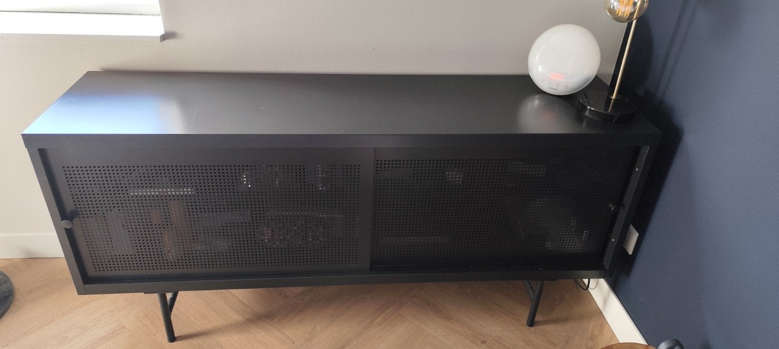 Zwart dressoir/tv meubel/kast met schuifdeuren, Ophalen