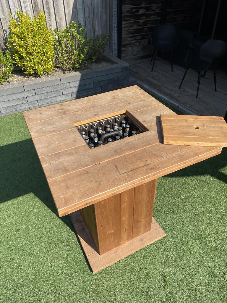 Bartafel met vak voor bierkrat, Huis en Inrichting, Tafels | Statafels, Ophalen, Gebruikt
