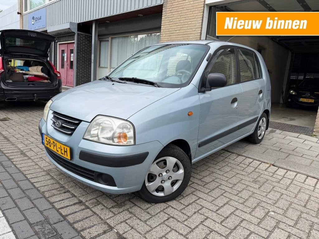 Hyundai ATOS 1.1i Active Sky NAP APK 6-2027 RIJDT GOED, Auto's, Hyundai, Voorwielaandrijving, Elektrische ramen, 31 €/maand, 4 cilinders