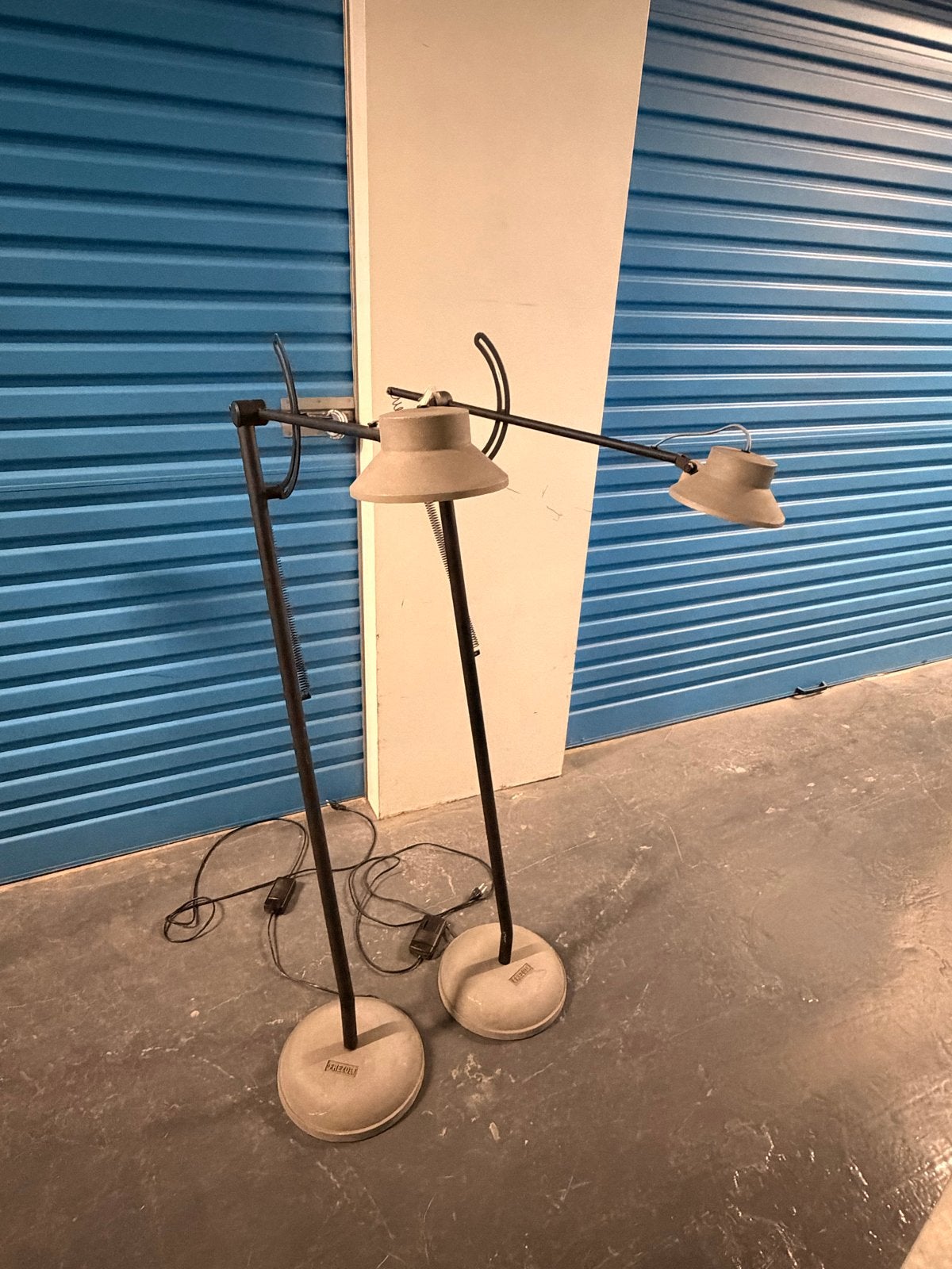 Set van 2 Frezoli vloerlampen - Gebruikt, Ophalen, Gebruikt, E27 (groot), Metaal