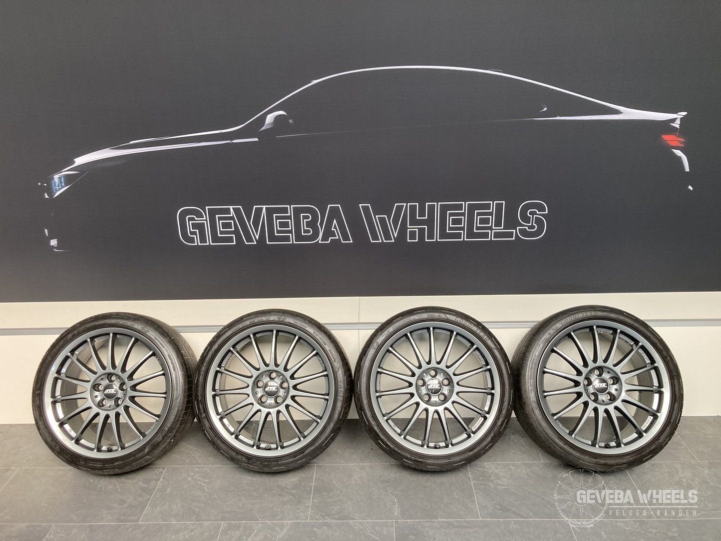 19” Ford Puma sport velgen + banden 5x108 225/40/19, Auto-onderdelen, 19 inch, Gebruikt, -, -