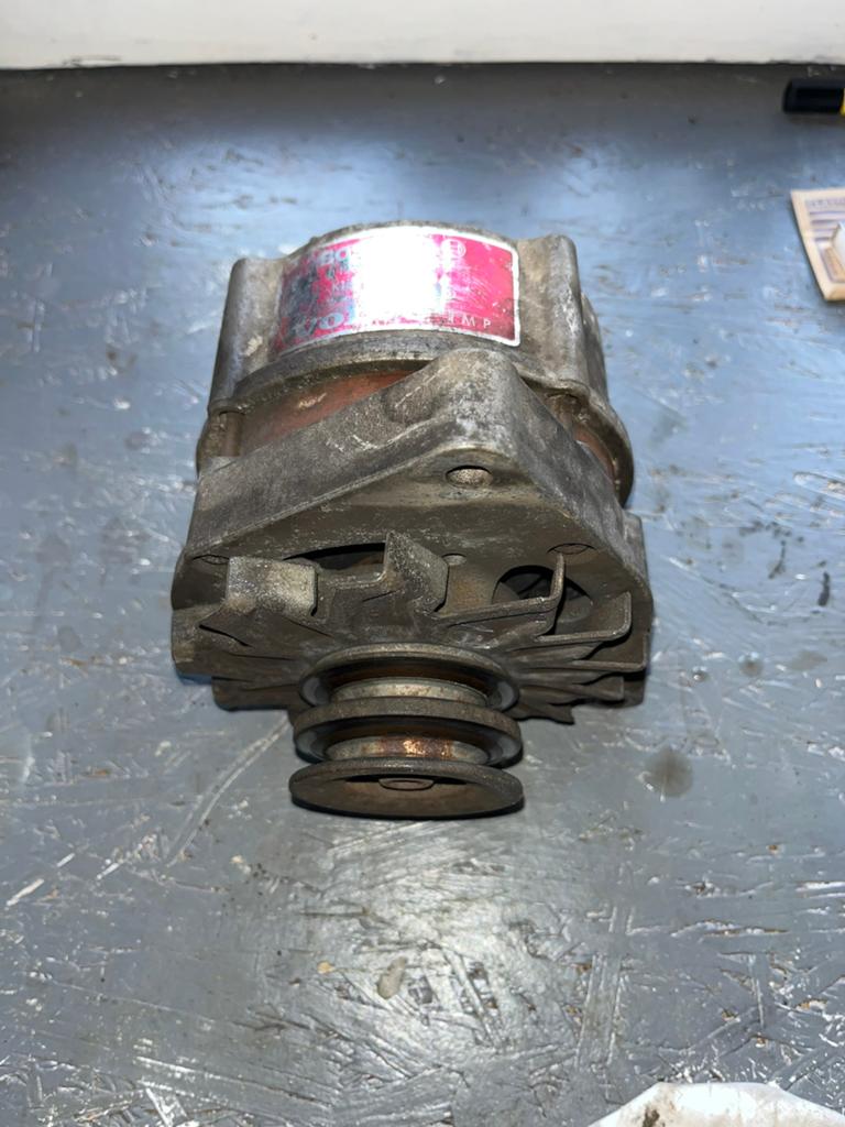 Laatste kans! Volvo 240 dynamo., Auto-onderdelen, Ophalen of Verzenden, Volvo