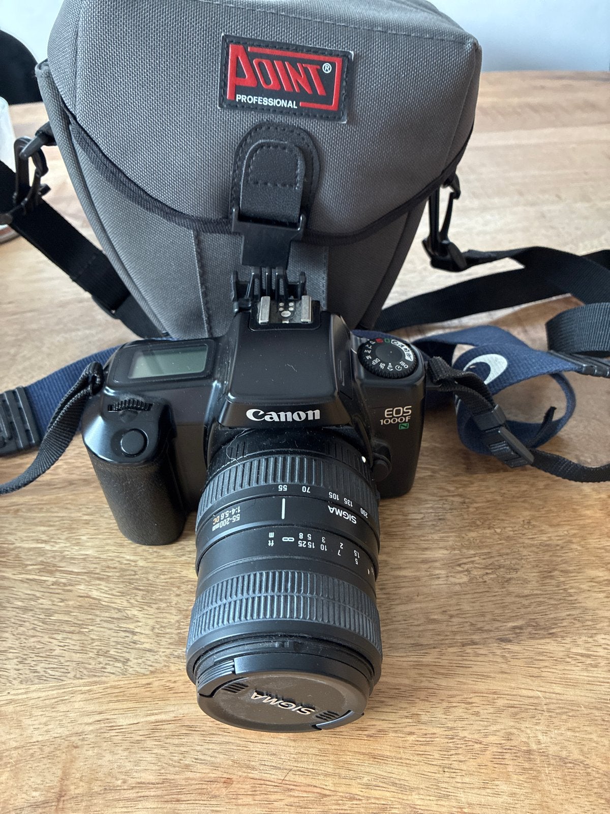 Canon EOS 1000F Spiegelreflexcamera met Sigma lens, Ophalen of Verzenden, Gebruikt, Spiegelreflex, Canon
