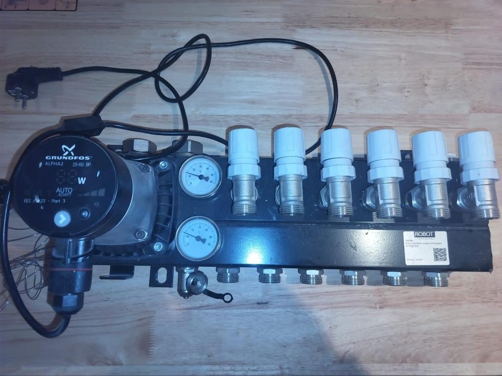 Robot Vloerverwarming Verdeler - 6 Groeps, Minder dan 30 cm, Overige typen, Nieuw, Minder dan 60 cm