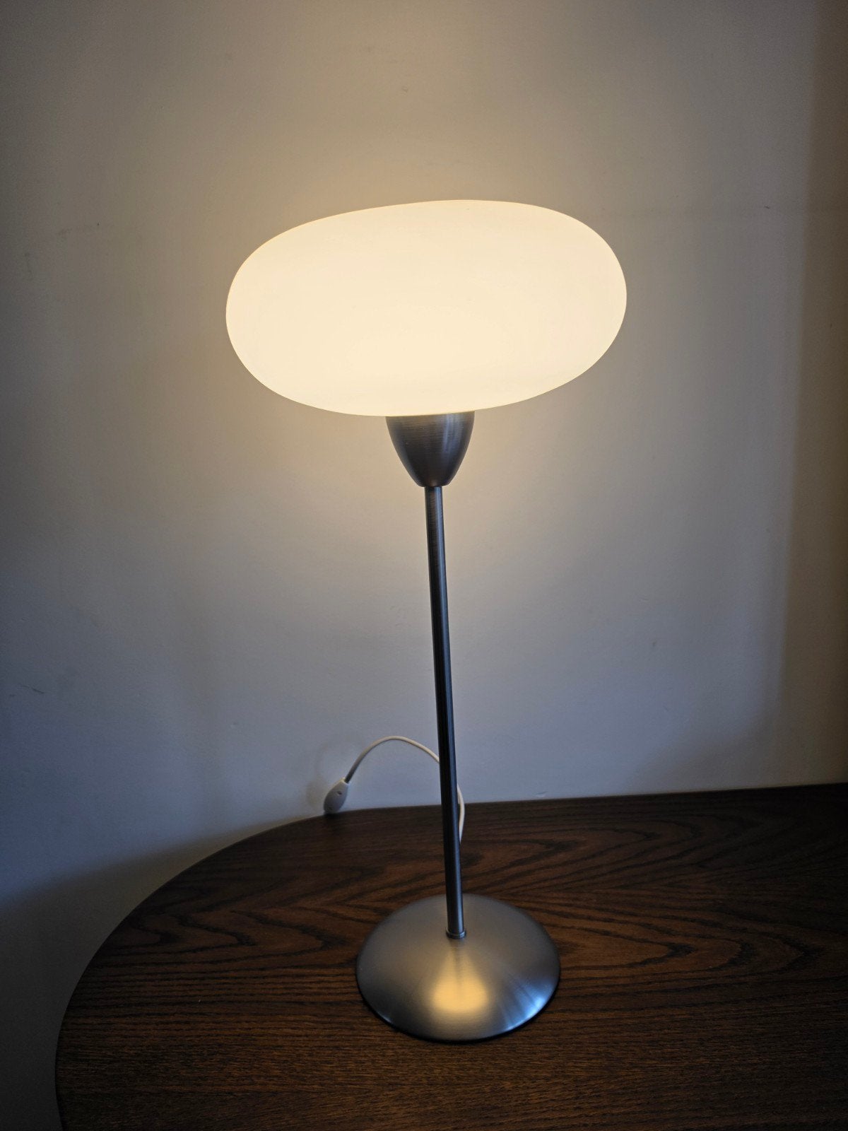 Deze vintage IKEA Trettiotre tafellamp uit de jaren 90, Huis en Inrichting, Lampen | Tafellampen, 50 tot 75 cm, Vintage, Ophalen of Verzenden