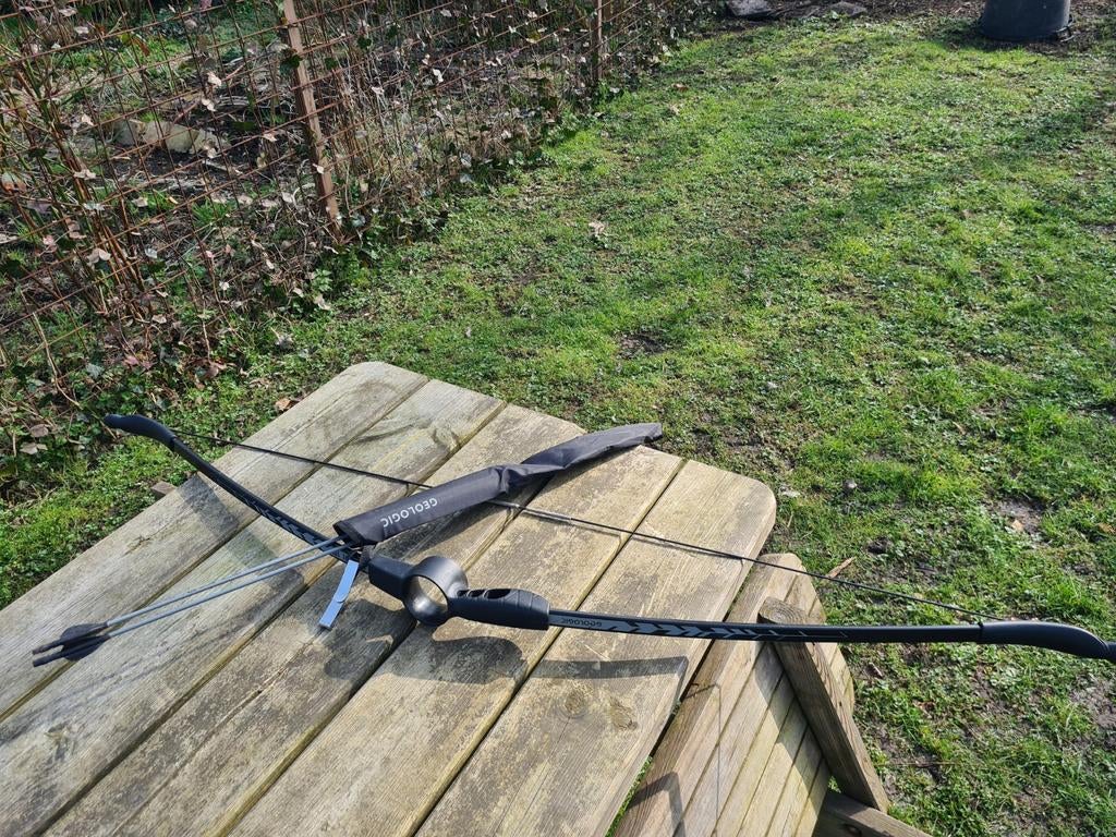 Handboog met 2 pijlen en koker aanbieding, Sport en Fitness, Handboogschieten, Ophalen, Gebruikt, Pijlen