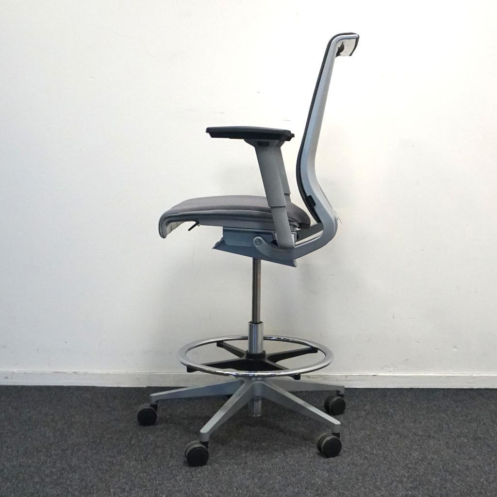 Steelcase Think V2 Baliestoelen | Ergonomisch | Grijs, Huis en Inrichting, Bureaustoelen, Gebruikt, -, -, Ophalen of Verzenden
