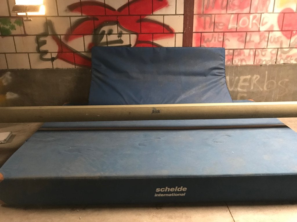 Turn balk gymnastiek zonder onderstel, Sport en Fitness, Maat 36 t/m 42, Ophalen, Gebruikt, Materiaal