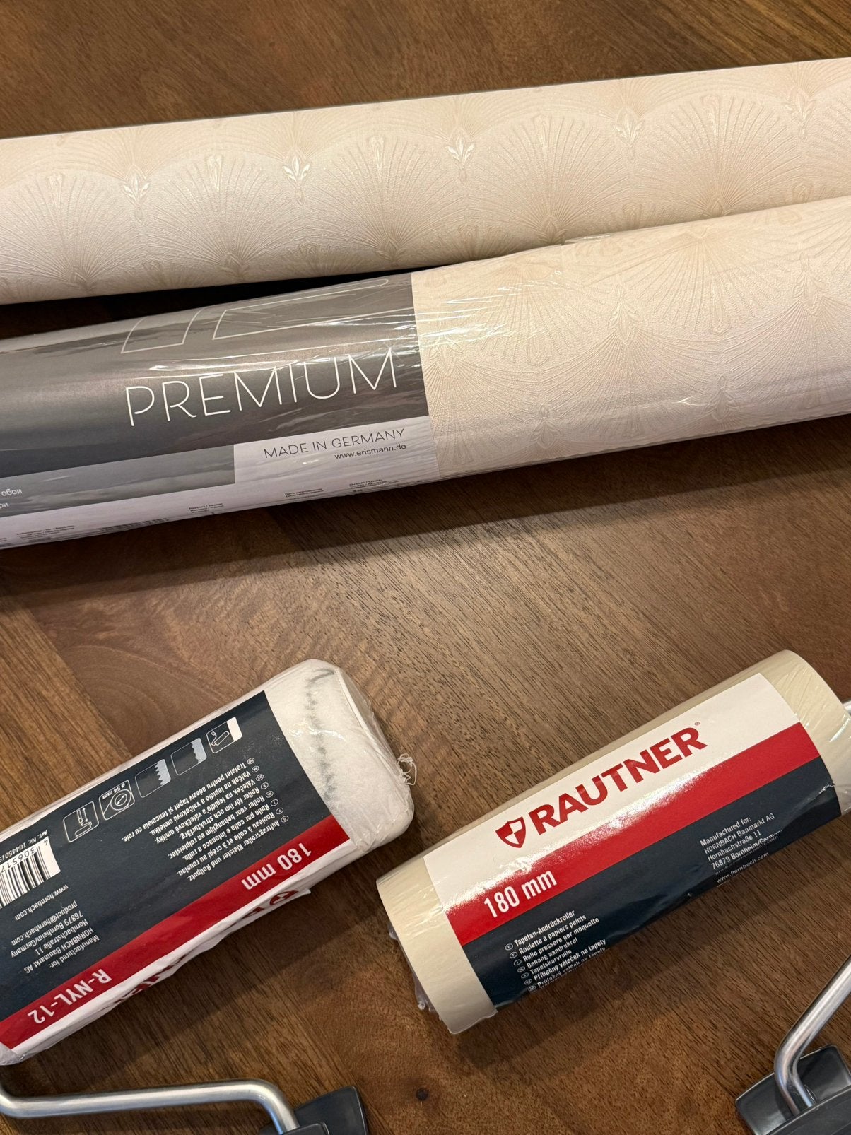 Rol behang + restant en rollers Hornbach, Ophalen, Overige patronen, Beige, Versailles