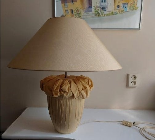 Brocante Tafellamp met Beklede Voet en Moiré Kap - Goudgeel, Huis en Inrichting, Ophalen, Gebruikt, Overige merken, Textiel