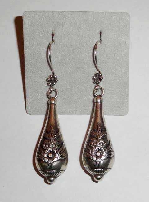 Oorbellen zilver 835 bloemen Niekerk puffs, Sieraden, Tassen en Uiterlijk, Hangers, Nieuw, Ophalen of Verzenden, Zilver