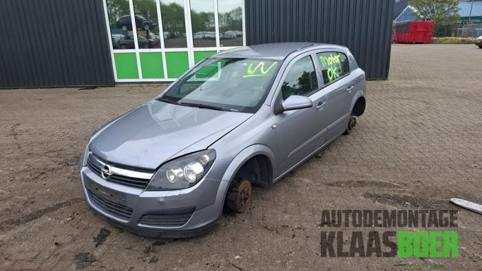 Portier 4Deurs links-voor van een Opel Astra, Gebruikt, -, Deur, -