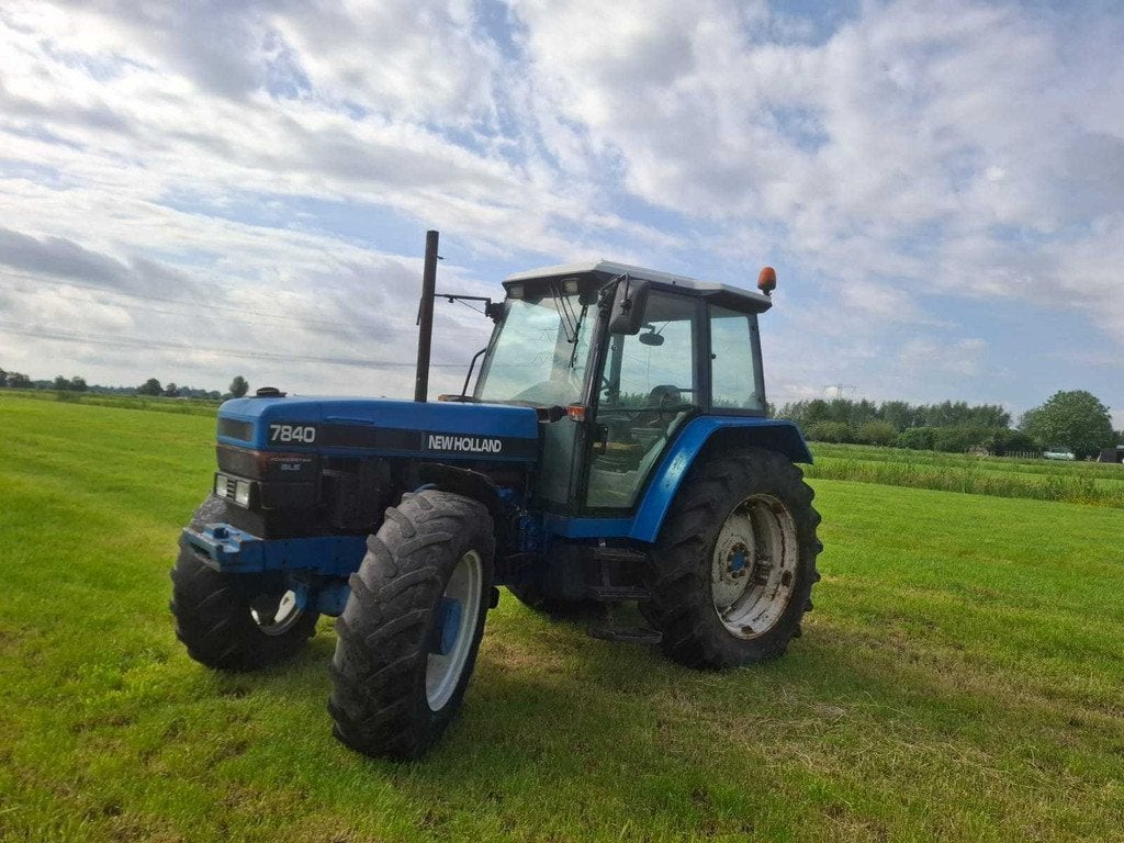 1992 new holland - 7840 4WD - Vierwielaangedreven landbouwtr, Gebruikt, New Holland