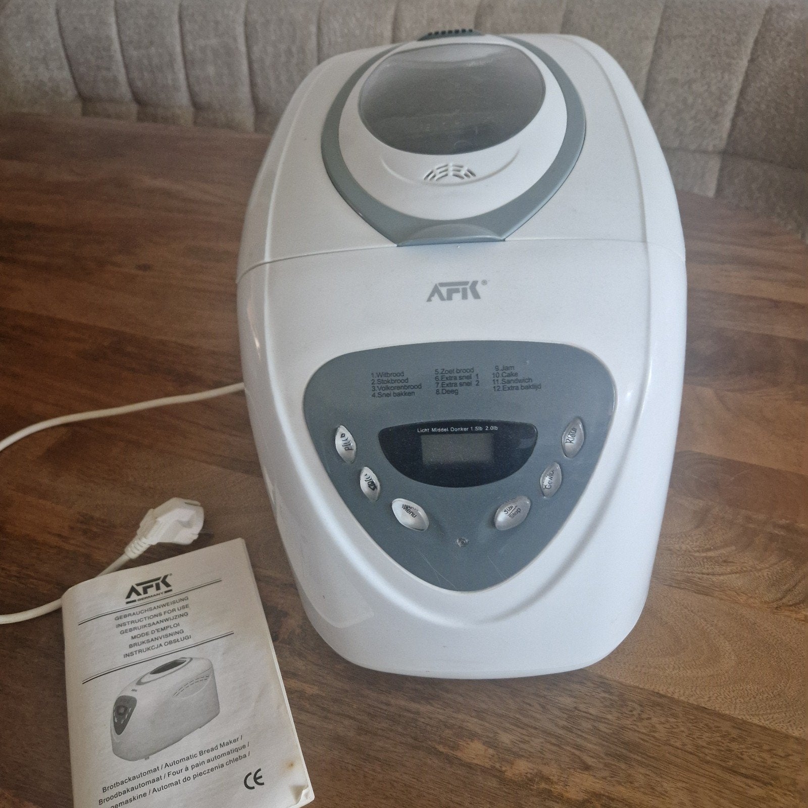 AFK Broodbakmachine met Timer en Kijkvenster, Kijkvenster, 800 tot 1200 gram deeg, Zo goed als nieuw, Ophalen
