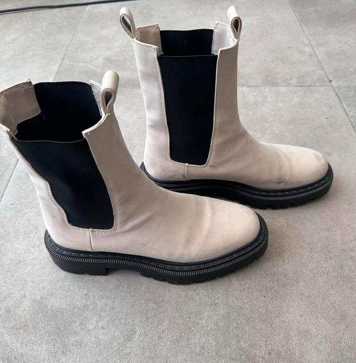 Shoeby laarzen maat 41 creme/beige, Beige, Lage of Enkellaarzen, Ophalen of Verzenden, Gedragen