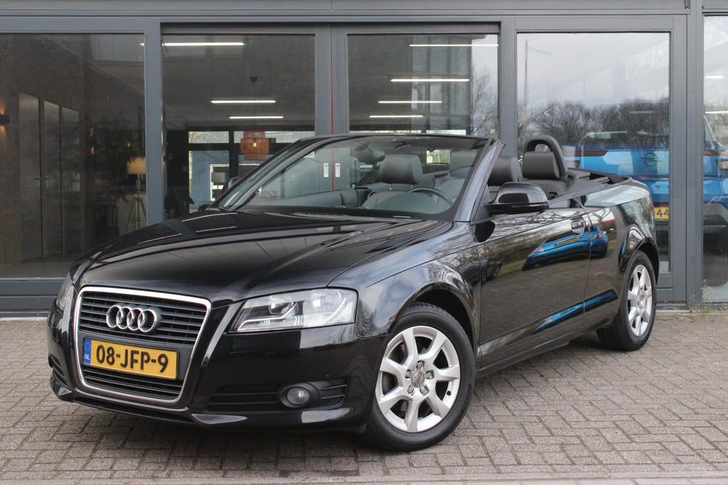 Audi A3 Cabriolet 1.8 TFSI Attraction | Leder | Stoelverwarm, Voorwielaandrijving, Gebruikt, Zwart, 4 cilinders