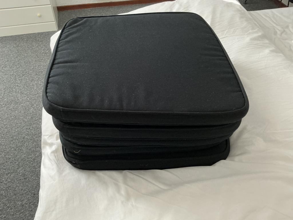 5 kussens  voor lloyd loom stoelen model 3504 zwart, Ophalen, Zo goed als nieuw, Zwart, Vierkant
