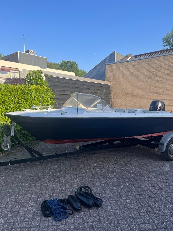 Beekman Speedboot met 9.9 pk Suzuki buitenboordmotor (2013), Watersport en Boten, Ophalen, Gebruikt, Viertaktmotor, Beekman