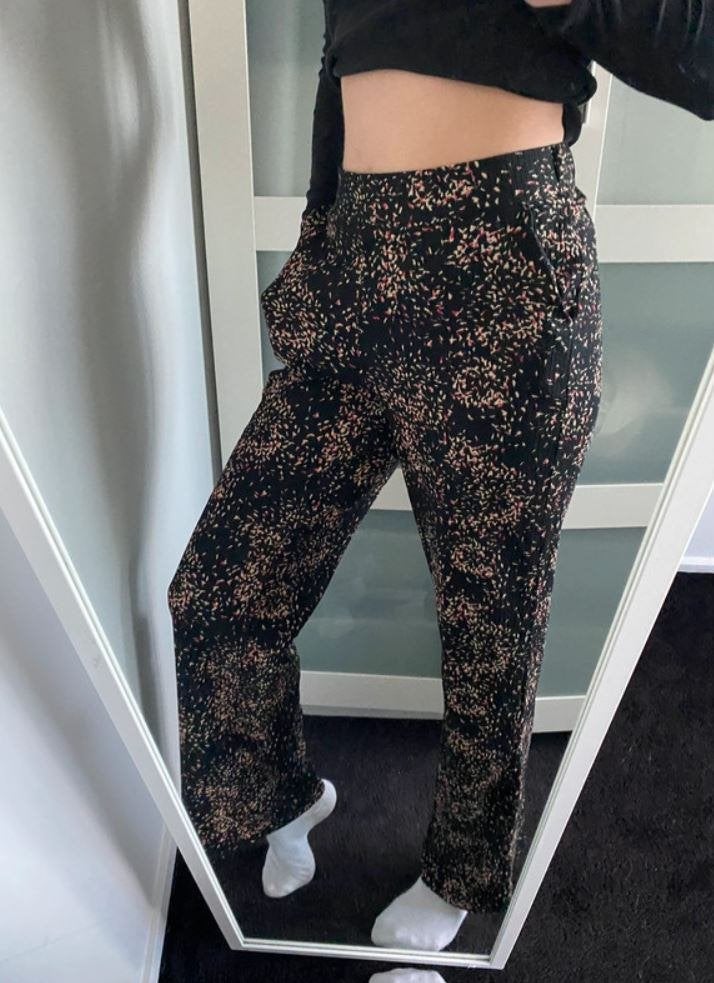 Cotton Club | maat X-Small | zwarte meerlkeurige wijde broek, Zwart, Ophalen of Verzenden, Zo goed als nieuw, Lang