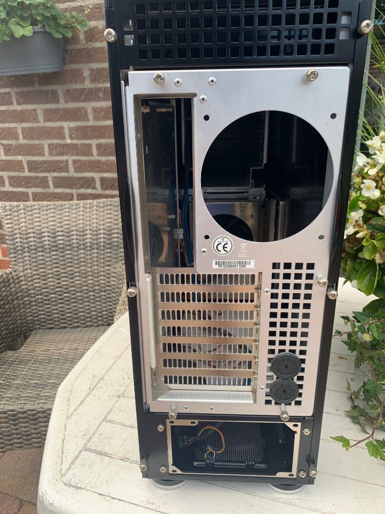Silverstone TJ10 - Al. Behuizing., Computers en Software, Ophalen, Gebruikt