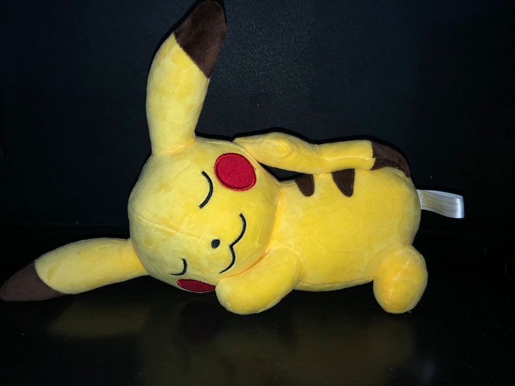 Nieuw !!  Pokémon Pikachu knuffel pop. 25 cm, Ophalen of Verzenden, Nieuw, Overige typen