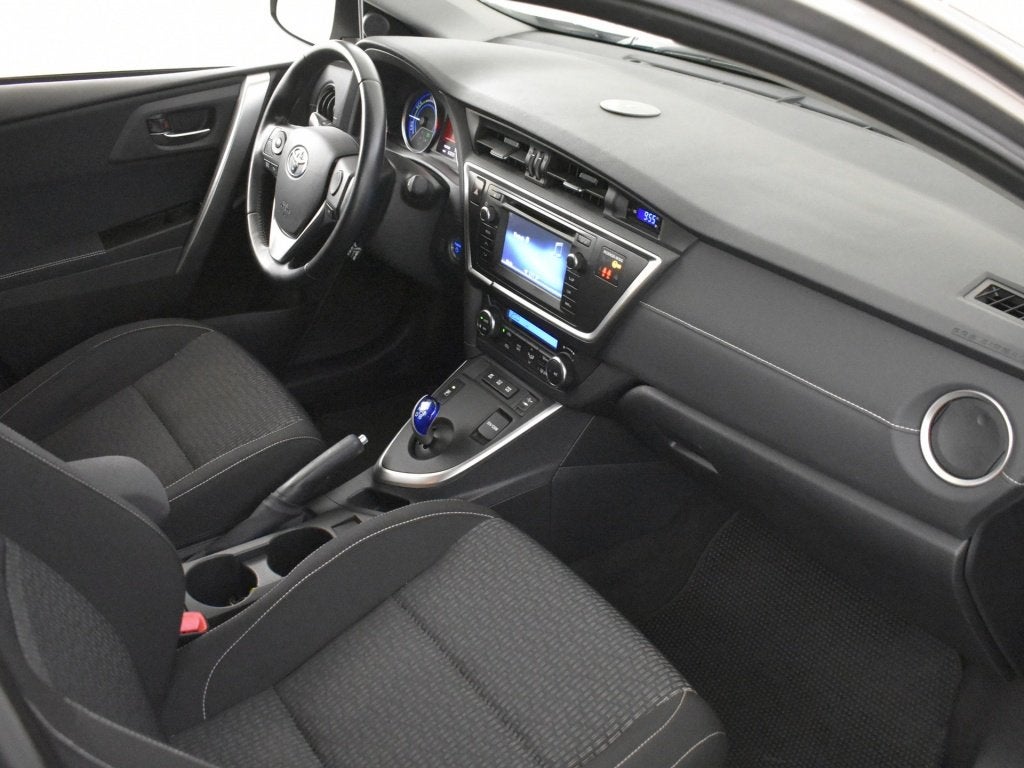 Toyota Auris 1.8 Hybrid Comfort | Navigatie | Trekhaak | Cli, Auto's, 136 pk, Gebruikt, 4 cilinders, Beige
