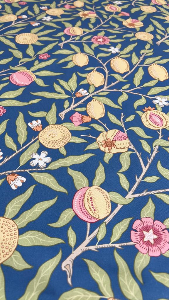 Designer stof Fruit / Pomegranate, Hobby en Vrije tijd, Stoffen en Lappen, 120 cm of meer, Ophalen of Verzenden, Katoen, Nieuw