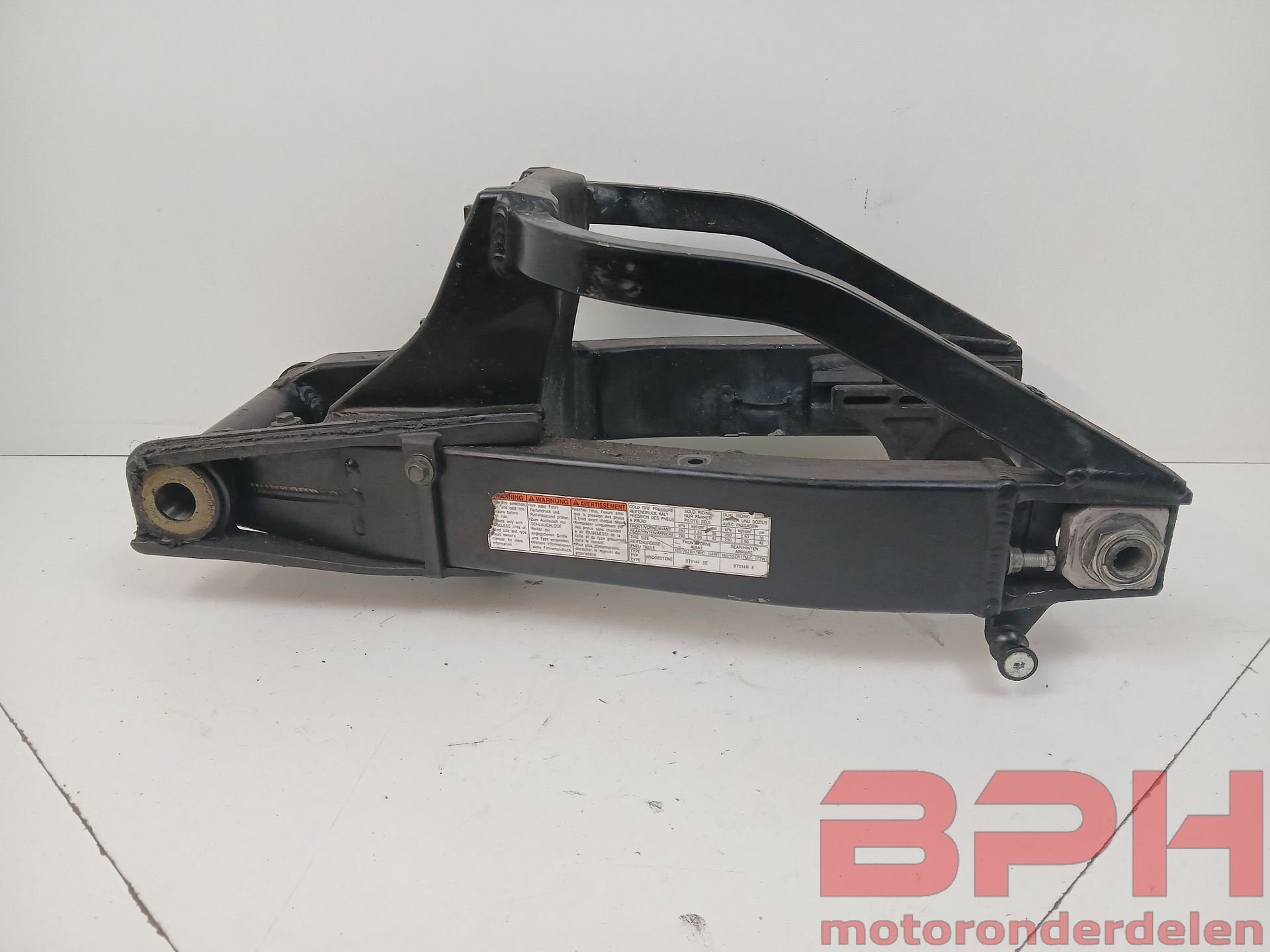Achterbrug Suzuki GSX-R 600 750 K4 - K5 2004 t/m 2005 achter, Motoren, Gebruikt, -, -, Ophalen of Verzenden