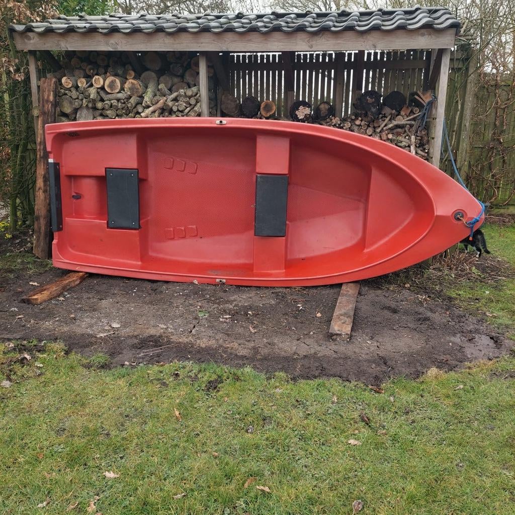 Pioner 12 boot rood - type D - optioneel: 4pk 2-takt mariner, Watersport en Boten, Ophalen, Gebruikt, Polyester