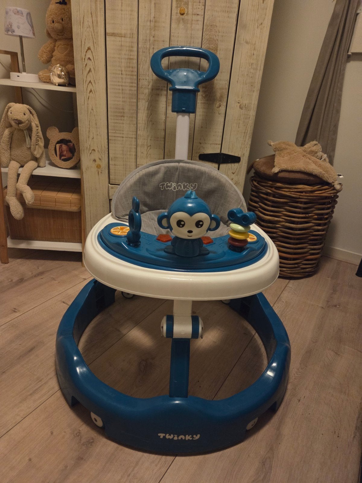 Twinky loopstoel, Ophalen, Zo goed als nieuw