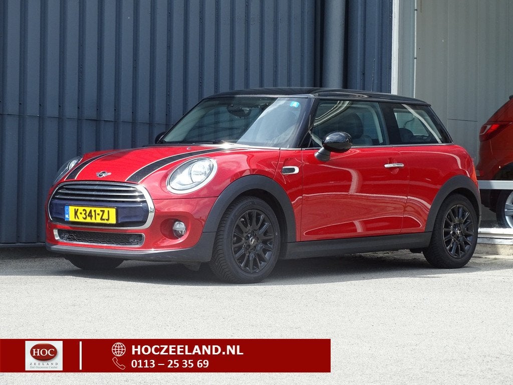 MINI Mini 1.5 Cooper Chili Serious Business | Clima | Blueto, Auto's, Mini, Bedrijf, Te koop, Cooper, ABS, Airbags, Airconditioning