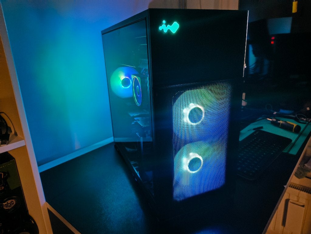 RGB Gaming PC (Ryzen 7 3700X, 32GB DDR4, RTX3060Ti), 32 GB, Virtual Reality, Ophalen of Verzenden, Zo goed als nieuw
