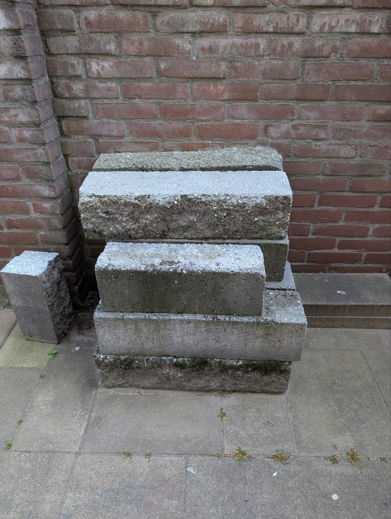 Mooie border bielzen., Ophalen, Gebruikt, Biels, Natuursteen