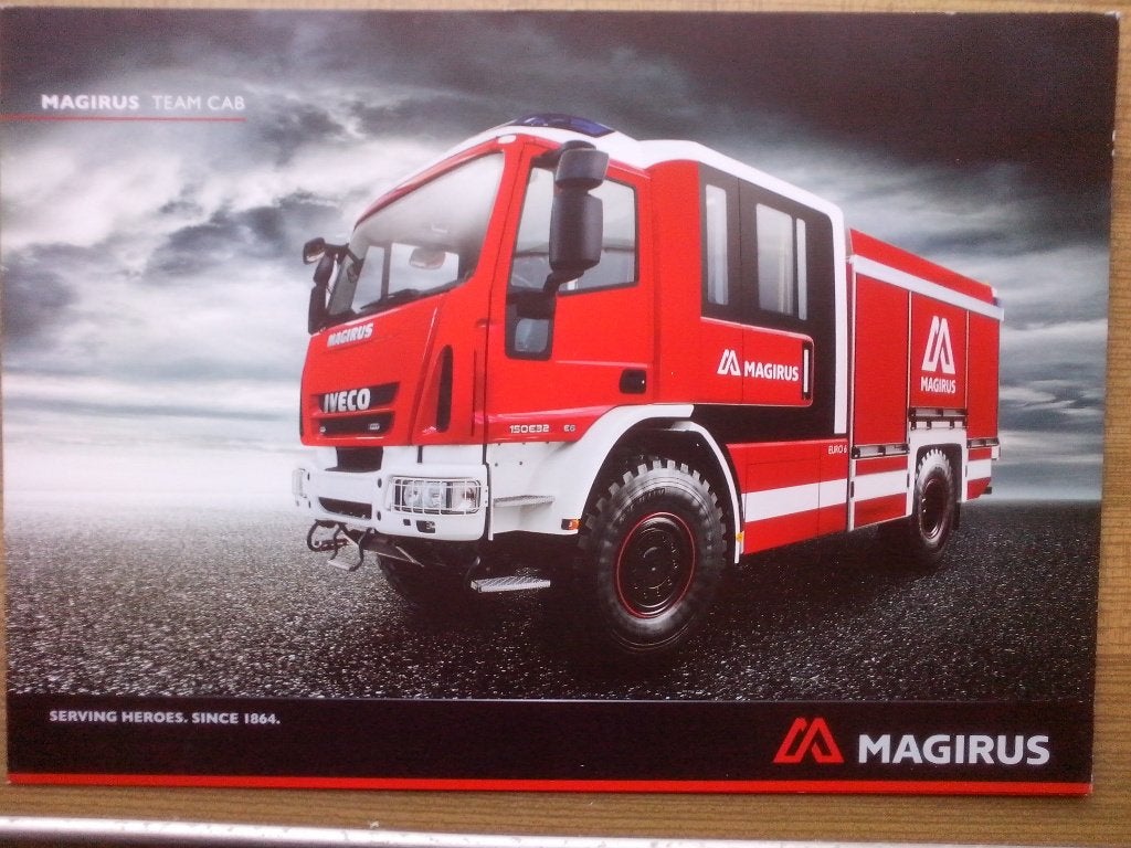 14x Brandweer folders brochures Iveco Magirus Motorkracht, Ophalen of Verzenden, Zo goed als nieuw