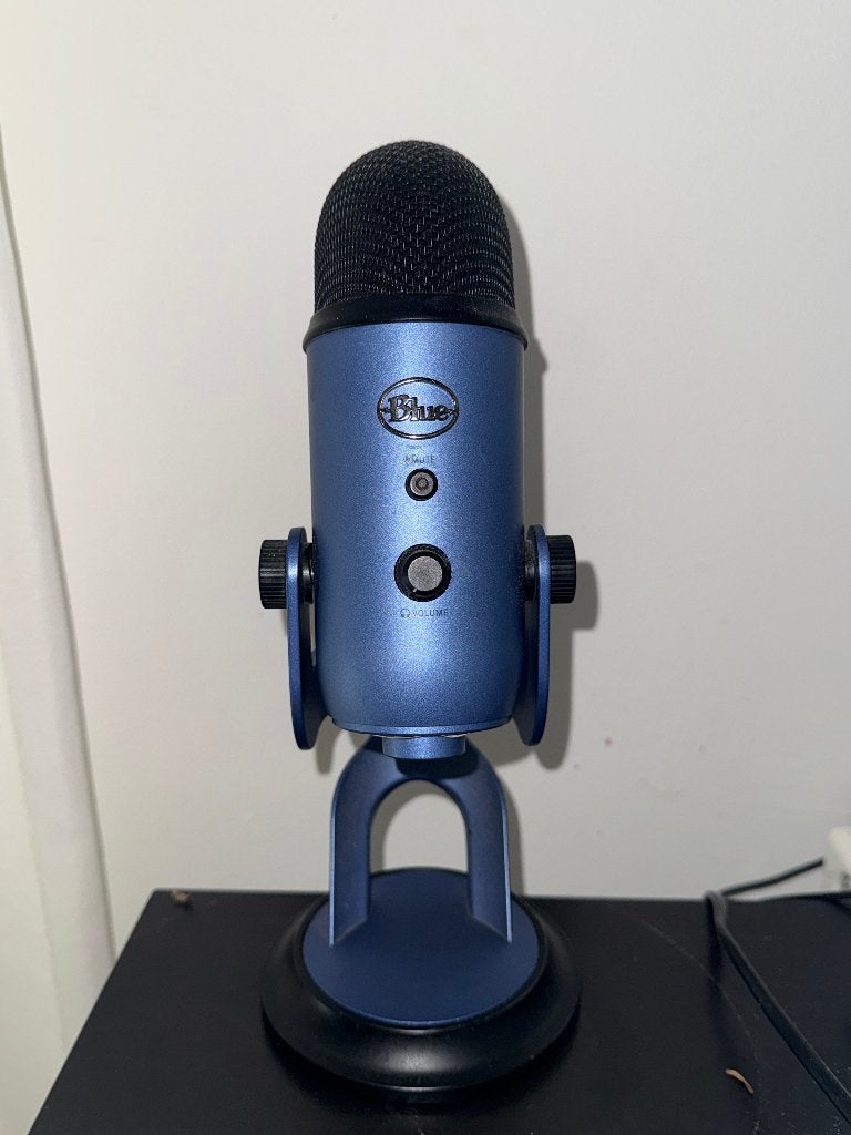 Blue Yeti USB-microfoon, Midnight Blue, Ophalen of Verzenden, Gebruikt, Studiomicrofoon