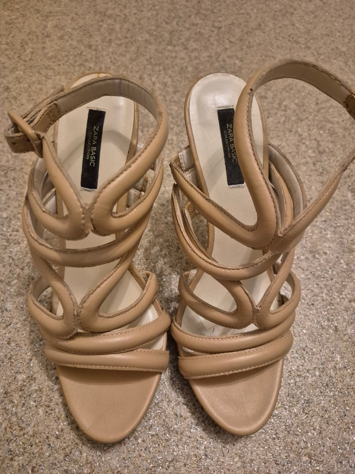 Zara Basic Collection Sandalen met hoge hakken, Beige, Ophalen of Verzenden, Schoenen met hoge hakken, Zara Basic