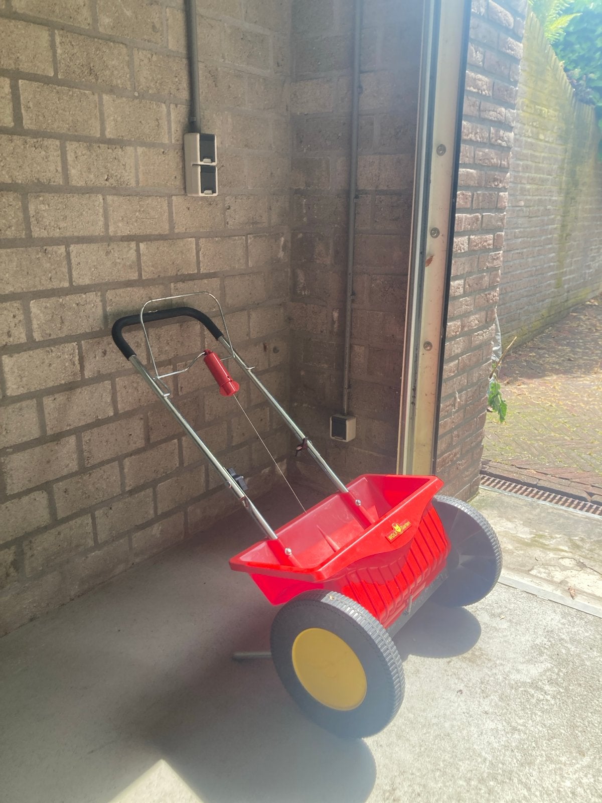 Wolf-Garten Strooiwagen - Perfect voor Zaad en Mest, Tuin en Terras, Hand-tuingereedschap, Ophalen, Zo goed als nieuw, Overige soorten