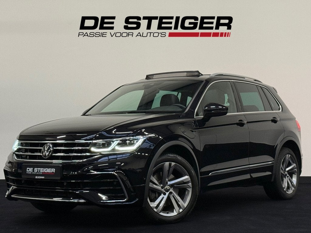 Volkswagen Tiguan 1.4 TSI eHybrid 3 x R-Line Pano ACC Sfeer, Auto's, Voorwielaandrijving, 1716 kg, Gebruikt, 4 cilinders