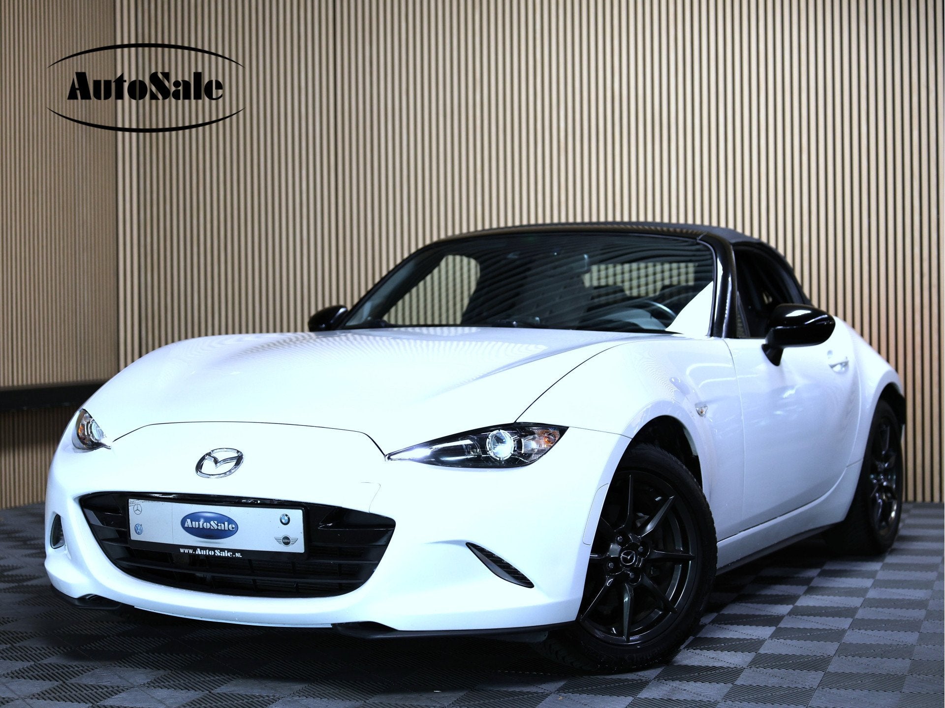 Mazda MX-5 1.5 SkyActiv-G 131 GT-M BOSE LEDER NAVI KEYLESS C, Achterwielaandrijving, Gebruikt, Zwart, 4 cilinders