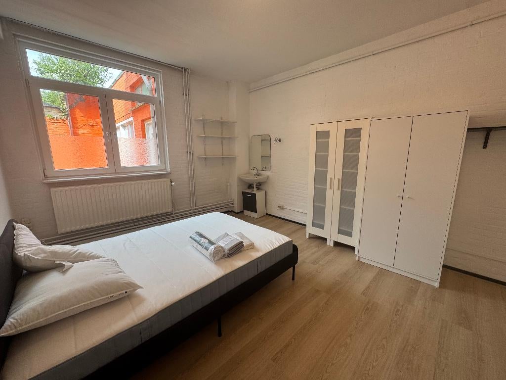 Te huur Kamer Heerlen (Maastricht), Huizen en Kamers, Huizen te huur, Direct bij eigenaar, Limburg, Heerlen, 3 kamers