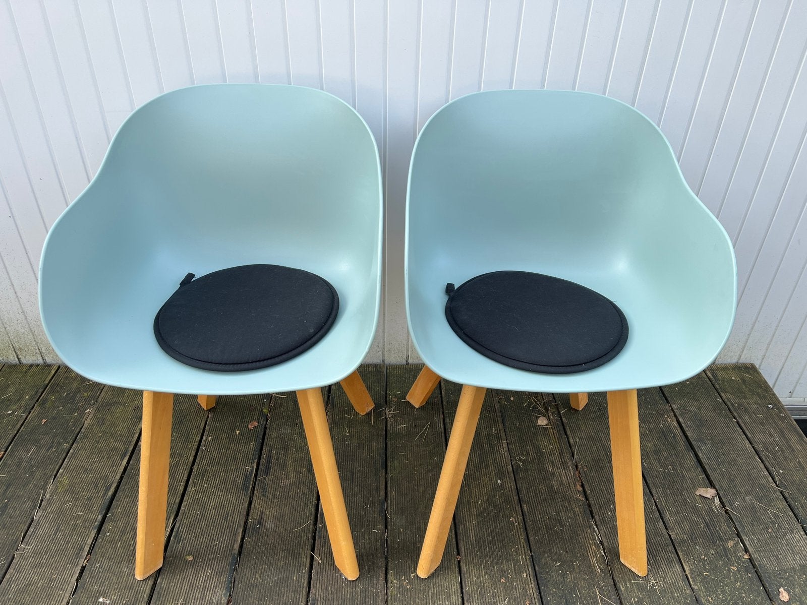 Twee Turquoise Stoelen, Huis en Inrichting, Stoelen, Ophalen, Zo goed als nieuw, Hout