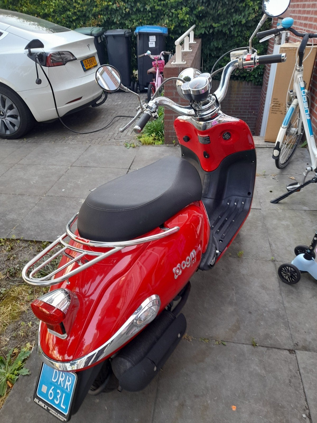 AGM JOY snorscooter lage kmst, Ophalen, Zo goed als nieuw, Benzine, Overige merken